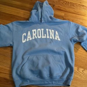 FANATICS- NORTH CAROLINA HOODIE-BABY BLUE-MEDIUM-SMALL STAIN BACK RIGHT ARM